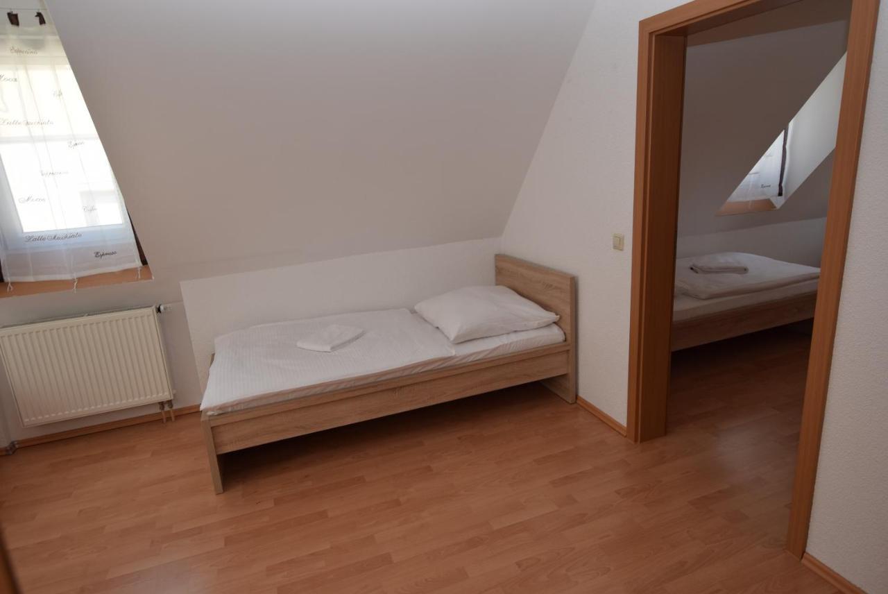 Apartment Stuttgart Suedheim 外观 照片