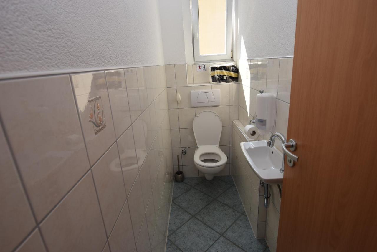 Apartment Stuttgart Suedheim 外观 照片