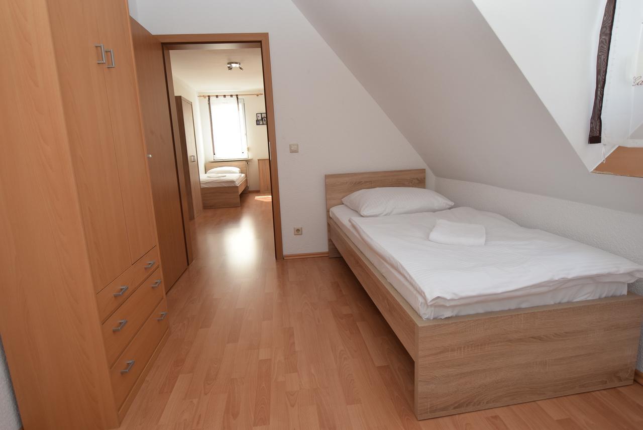 Apartment Stuttgart Suedheim 外观 照片